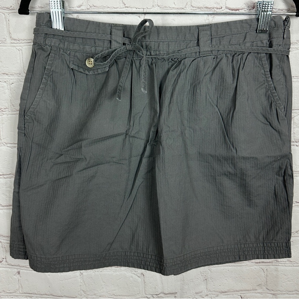 Gap Women's gray cotton belted skirt, sz‎ 6